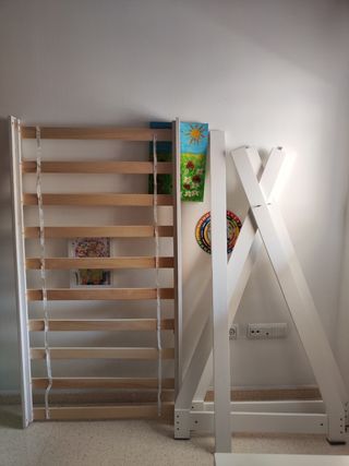 Cama tipi infantil blanca + colchón