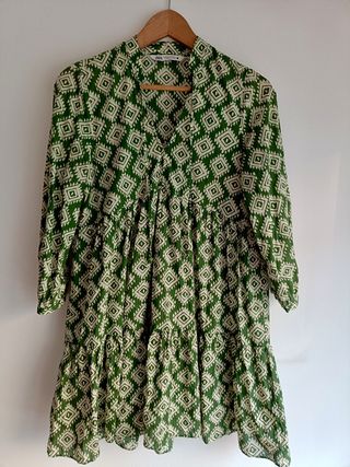 Vestido Zara verde estampado