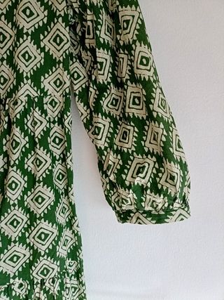 Vestido Zara verde estampado