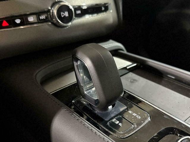 Volvo XC90 2.0 B5 Gasolina AWD Core Auto