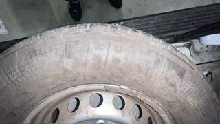 Llanta Ford Transit usada