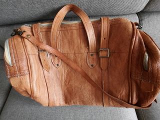 Bolsa cuero vintage marrón .