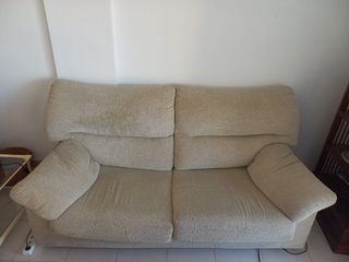 Sofá 2 plazas beige