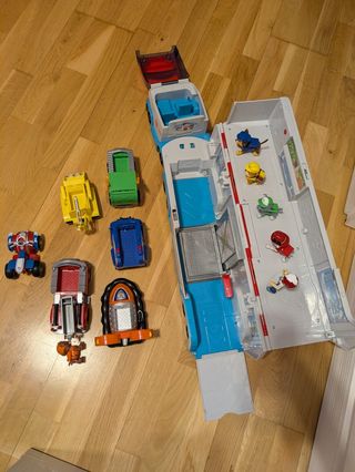 Patrulla Canina: Mega camión + 6 vehículos.