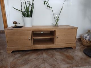Mueble TV 140cm madera