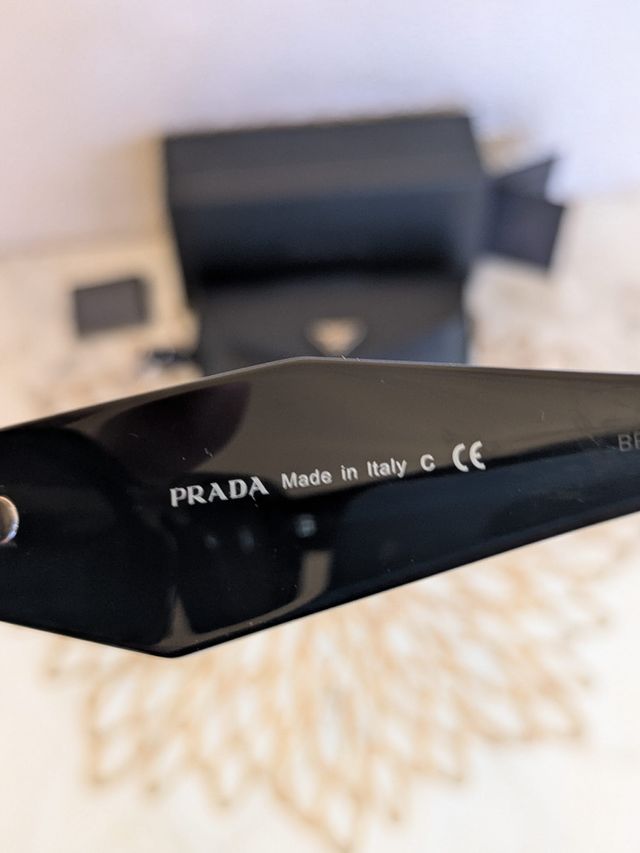 Occhiali da sole Prada neri