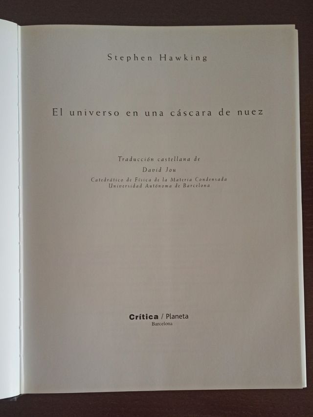 Libro "El universo en una cáscara de nuez"