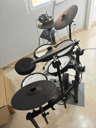 Batería electrónica Roland TD-17 KVX