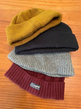 4 Gorros lana 