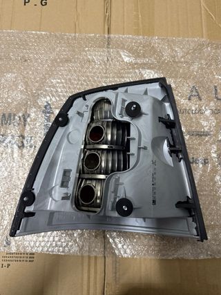 Pilotos Traseros Derechos Opel Astra G (1998-2002)