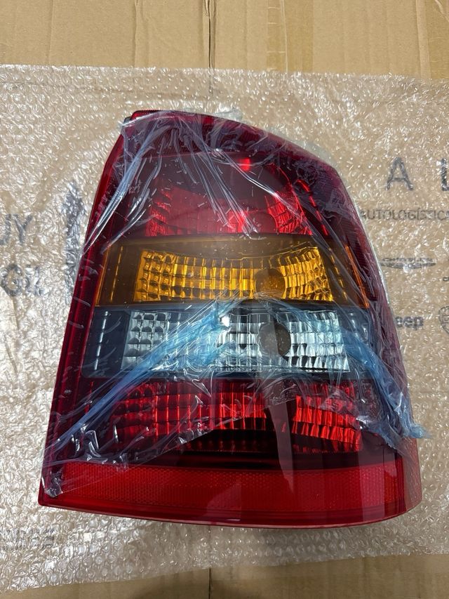 Pilotos Traseros Derechos Opel Astra G (1998-2002)