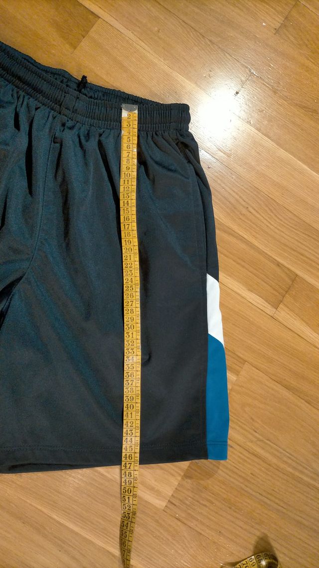 Bermuda deporte Jesuitas Logroño