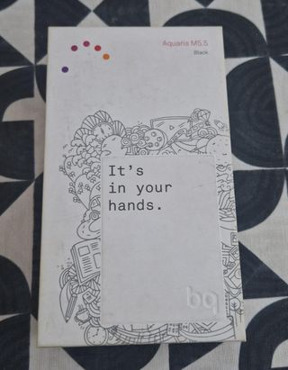 bq Aquaris M5.5 - Negro