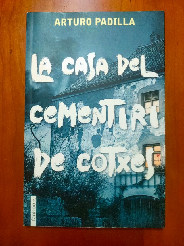 La casa del cementiri de cotxes