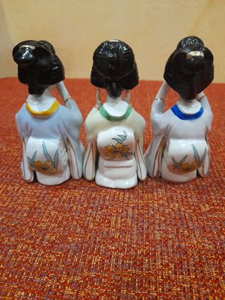 Juego 3 Figuras Geishas en Porcelana Hispania