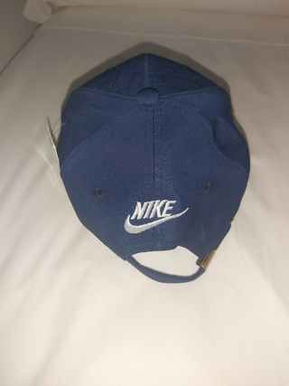 Gorra Nike azul - Talla M/L,NUEVA!!!