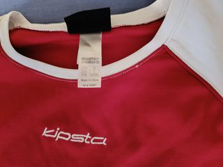Camiseta Kipsta XL roja y blanca