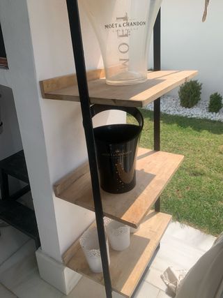 Estanterias de mango