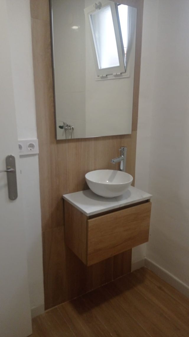 Piso 4 hab. para chicas estudiantes Media Azahara