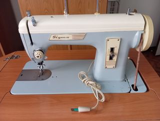 Máquina Coser Sigma 22 a pedal