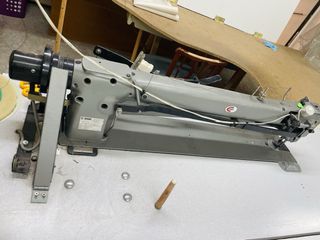 Máquina coser triple arrastre industrial