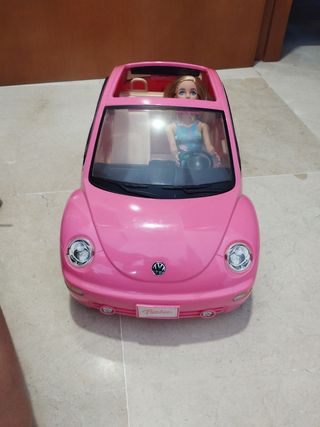 Coche Barbie Escarabajo Rosa