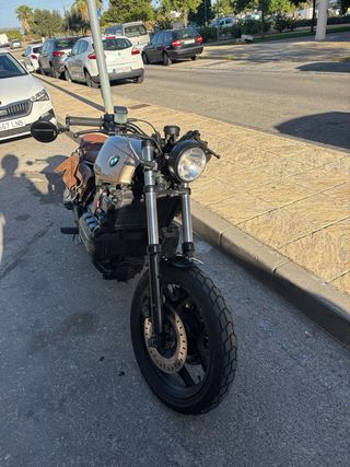 BMW K75 Cafe Racer - Moto Clásica