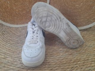 Zapatillas Nike Air Force 1 - 36.