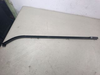 GUÍA PUERTA CORREDERA IZQ MERCEDES V220D 2016 2.2