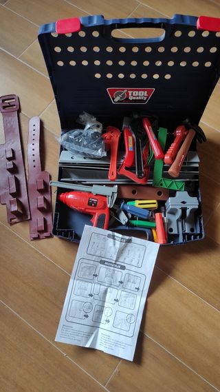 Maletín herramientas juguete