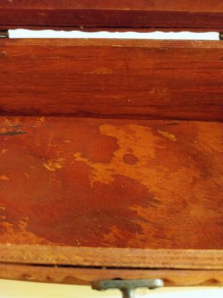 Baúl vintage de mimbre y madera