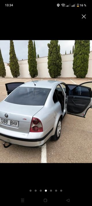 Volkswagen Passat 2001