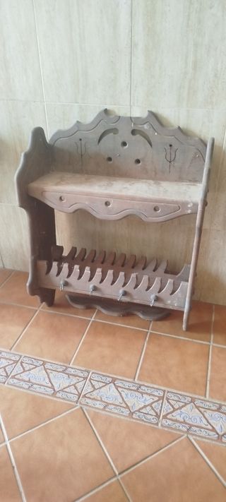 Sedie antiche, 2 sedie in legno e 2 librerie vasares