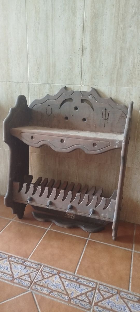 Sedie antiche, 2 sedie in legno e 2 librerie vasares