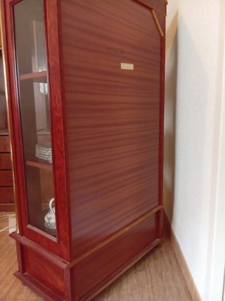 Vitrina antigua madera cristal