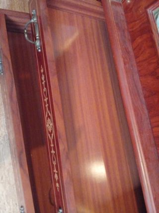 Vitrina antigua madera cristal