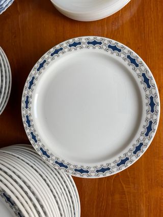 Vajilla San Claudio porcelana azul y blanca