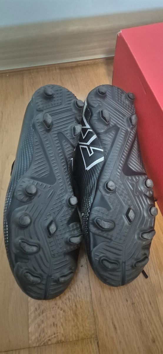 Botas Fútbol Puma Future 7 Play Jr 34,5.