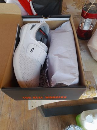Zapatos seguridad Kingsman blancos