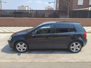 Volkswagen Golf 2005