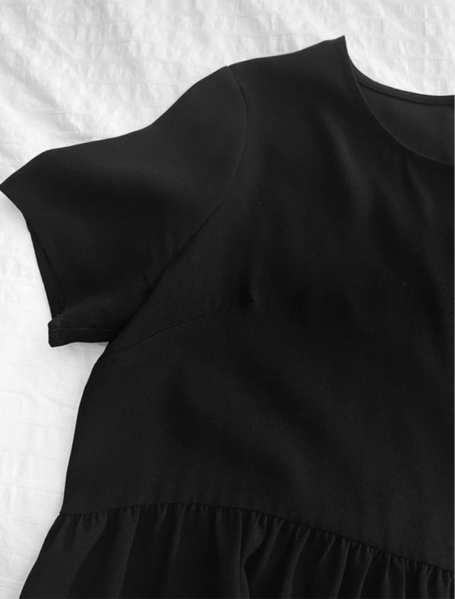 Blusa negra - Manga corta