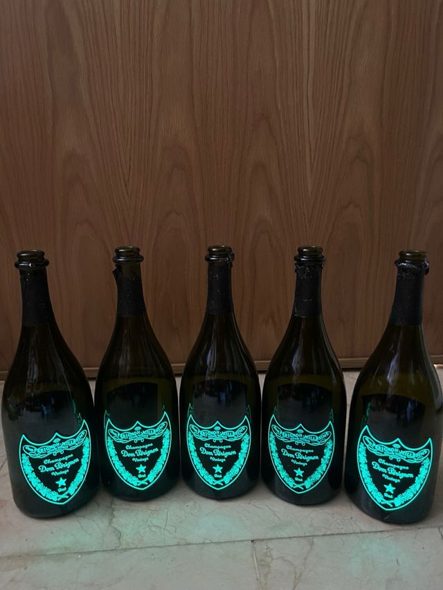 5 bottiglie illuminate vintage Don Perignon