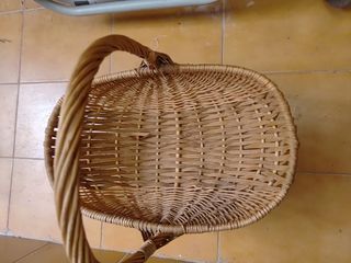 Cesta mimbre marrón