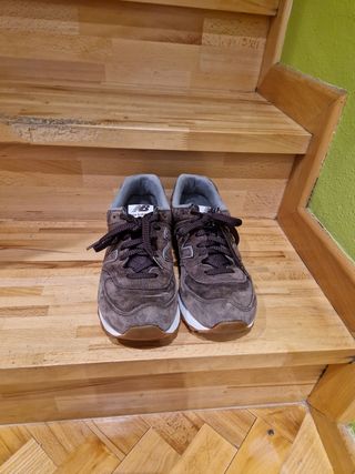 Zapatillas New Balance 574 Marrón