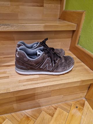 Zapatillas New Balance 574 Marrón
