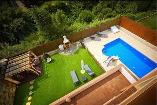 Casa con piscina Alquiler temporal y vacacional.