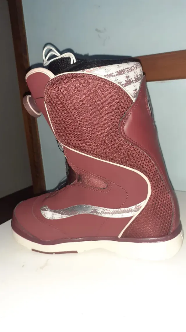 Botas Vans Aura Snowboard Mujer Talla 7,5, 38