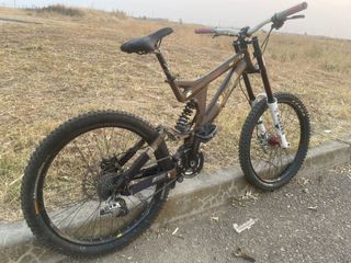 Bicicleta descenso Specialized