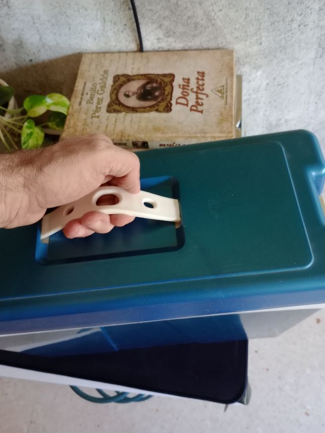 Nevera portátil vintage años 80