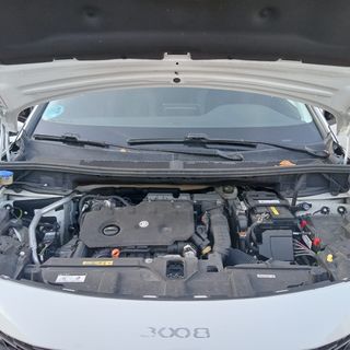 Peugeot 3008, km cert. ITV hasta 03/2028